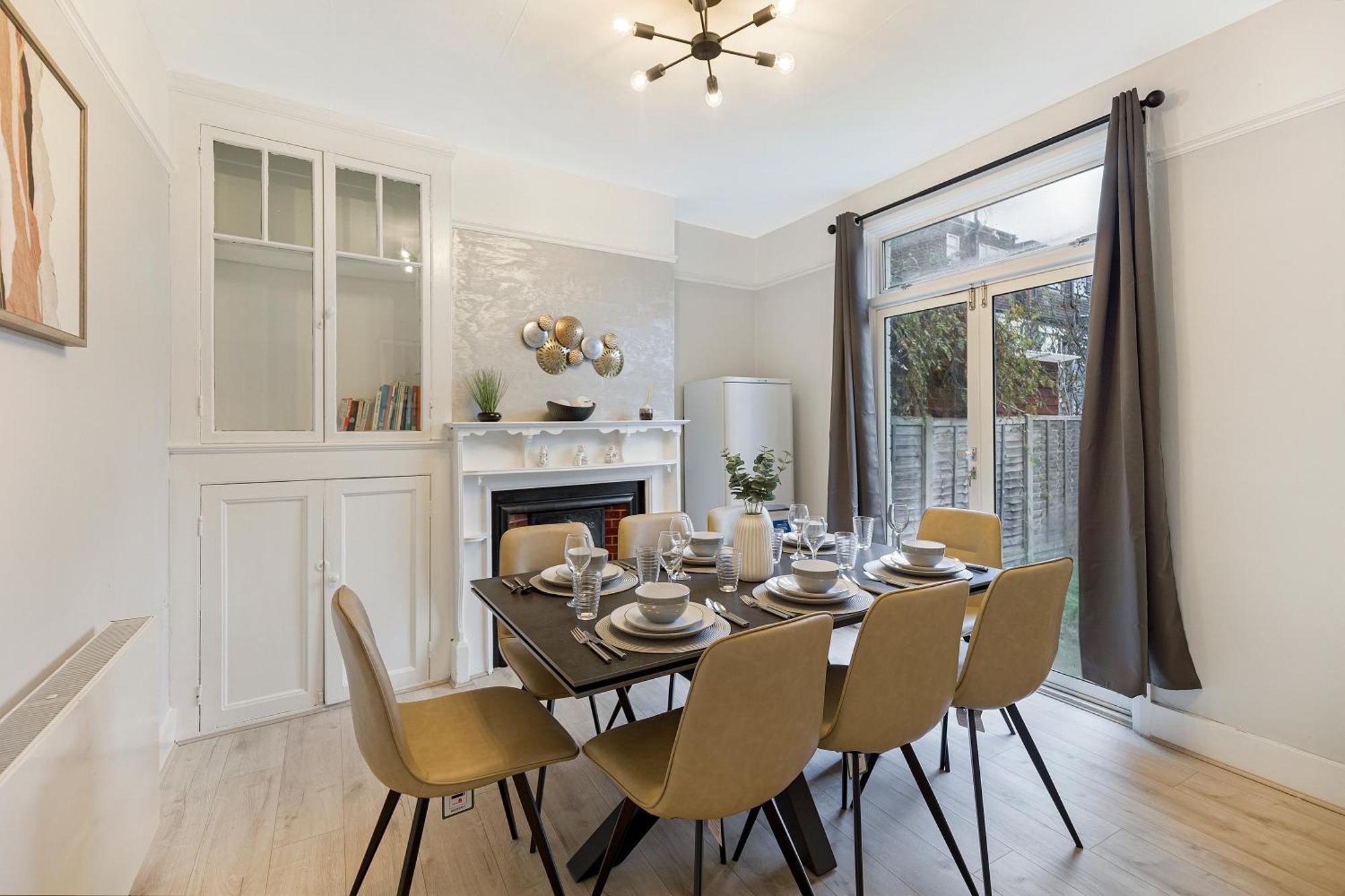 Finsbury Park Hideout Sleeps 10 Ferienhaus